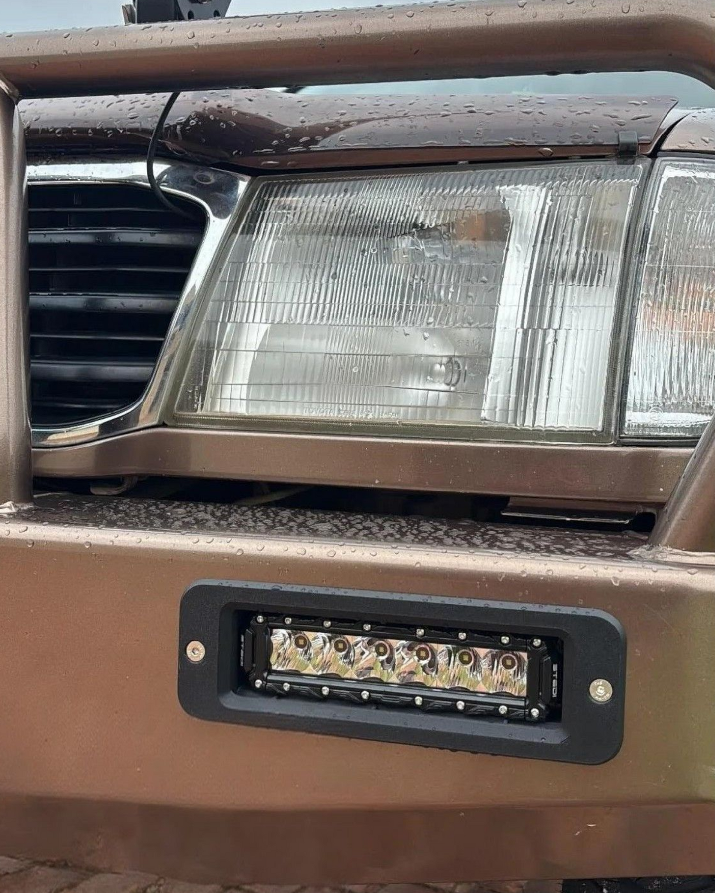 Bullbar Lightbar Brackets with indicators in a pair