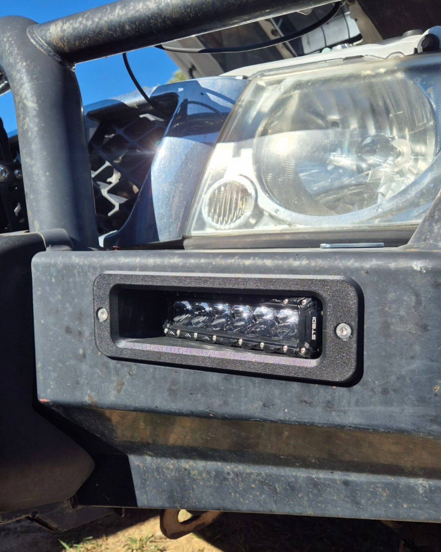 Bullbar Lightbar Brackets with indicators in a pair